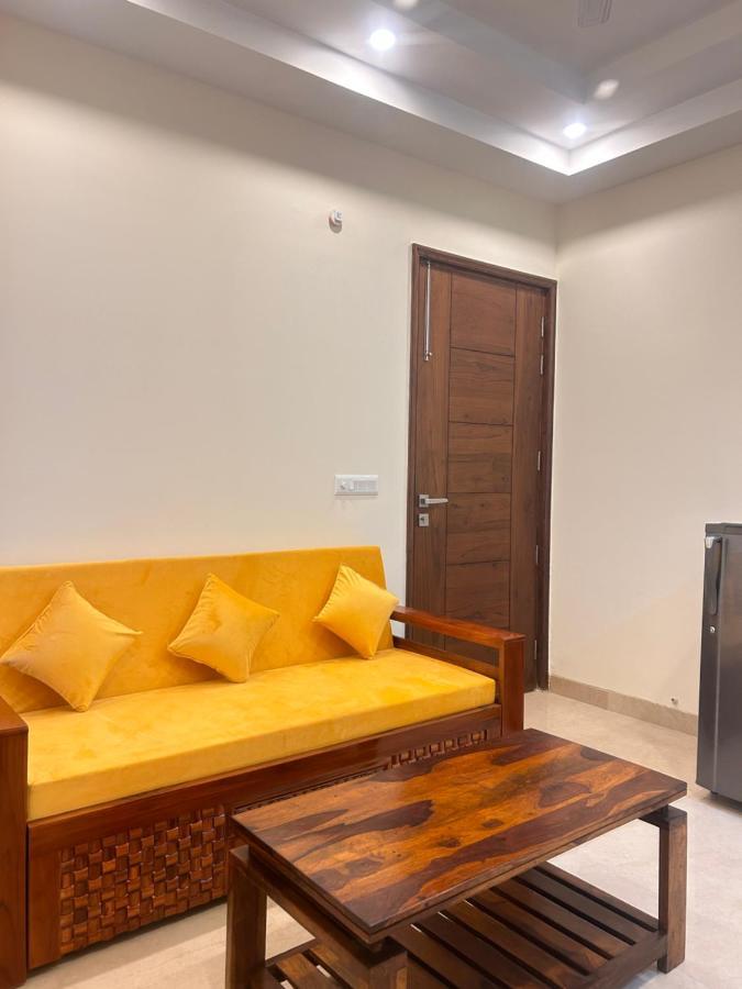 Lime Tree Service Apartment - Medanta Medicity, Gurgaon Exterior photo