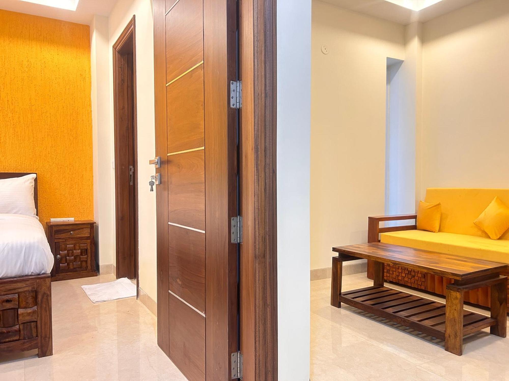 Lime Tree Service Apartment - Medanta Medicity, Gurgaon Exterior photo