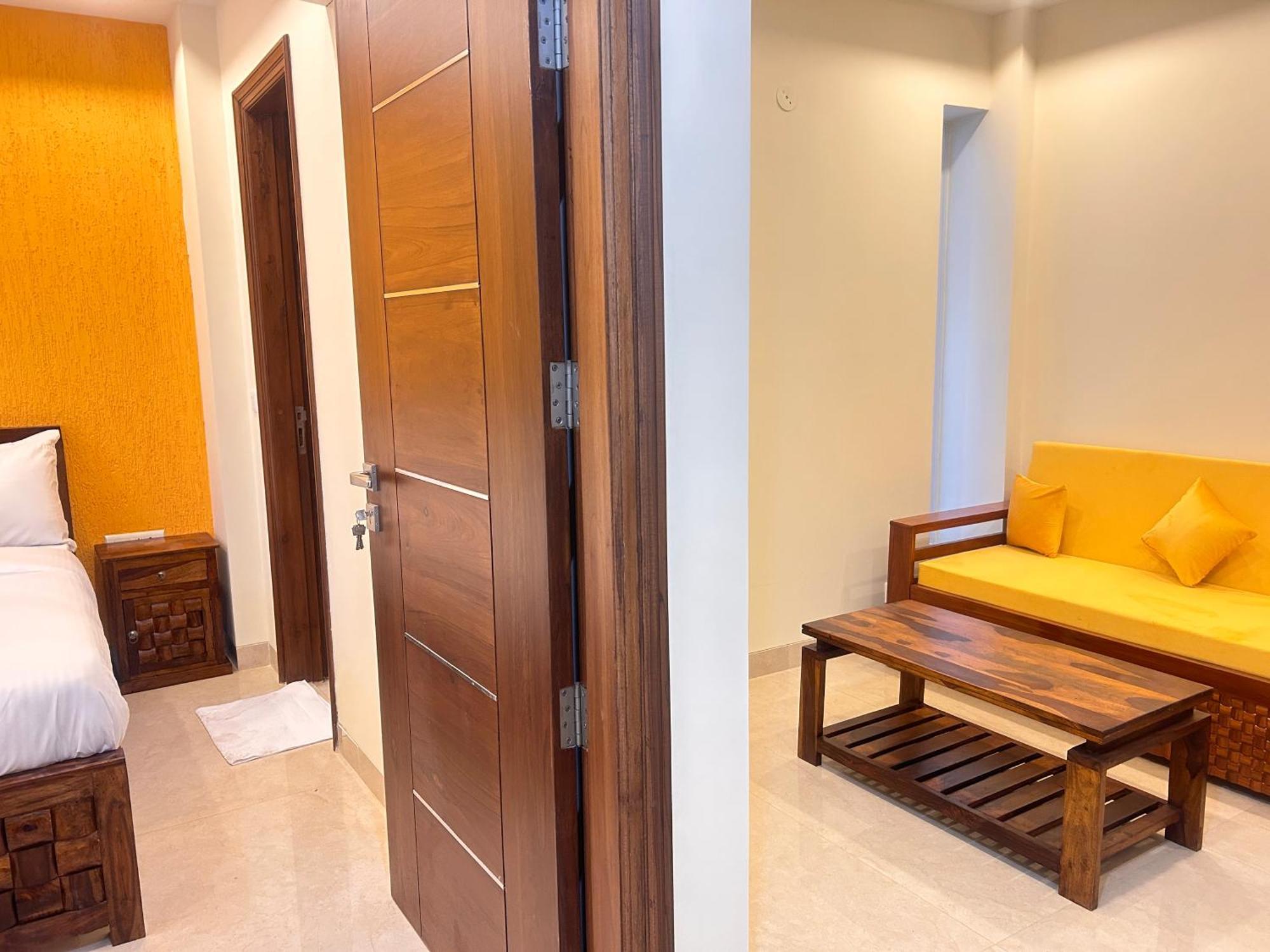 Lime Tree Service Apartment - Medanta Medicity, Gurgaon Exterior photo